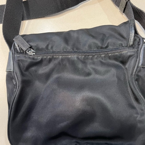 Prada Vela Small Shoulder Bag in Nero (black) - Authentic - Picture 7 of 10